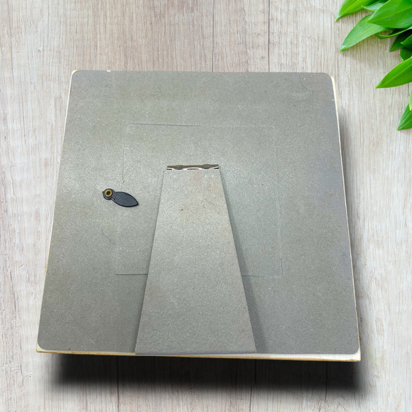 Vintage Y2K Calico Cat Face Resin Dimensional Picture Frame 7" x 7" Table Shelf - Picture 2 of 3